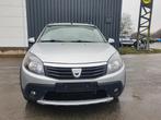 Dacia Sandero Stepway 16i benzine 40.000km  Gekeurd Vvk, Auto's, Dacia, Te koop, Zilver of Grijs, Stadsauto, Benzine