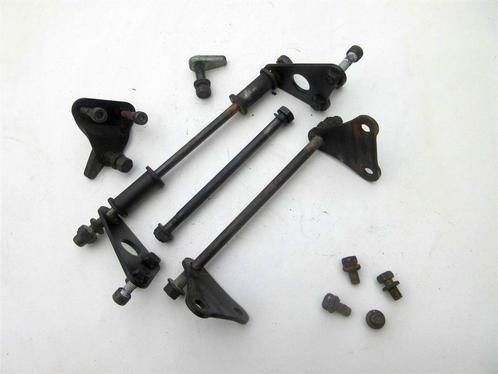 Suzuki GSX750ES motorblok framebouten GSX750EF frame bouten, Motoren, Onderdelen | Suzuki, Gebruikt, Ophalen of Verzenden