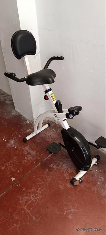 bureau fiets beschikbaar voor biedingen