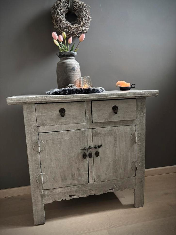 Chinees kastje dressoir, Maison & Meubles, Armoires | Dressoirs, Comme neuf, Enlèvement