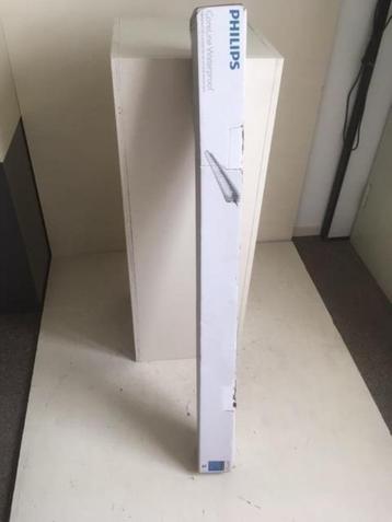 298. Led TL lamp met ingebouwde noodverlichting beschikbaar voor biedingen