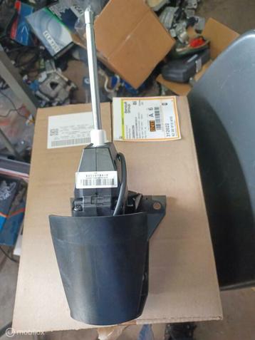 Schakelpook 8200915410  Renault Master quickschift robot beschikbaar voor biedingen