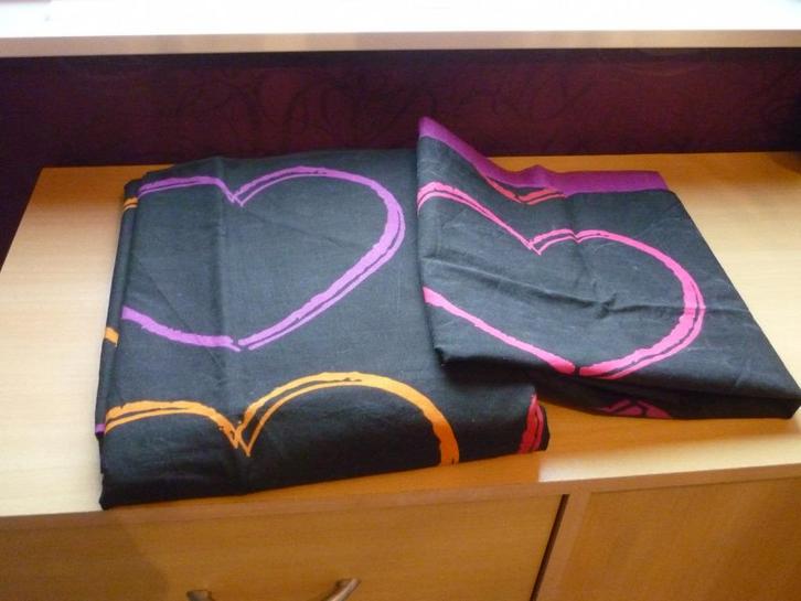 Eenpersoons zwart dekbedovertrekset paarse roze harten, Huis en Inrichting, Slaapkamer | Beddengoed, Dekbedovertrek, Eenpersoons