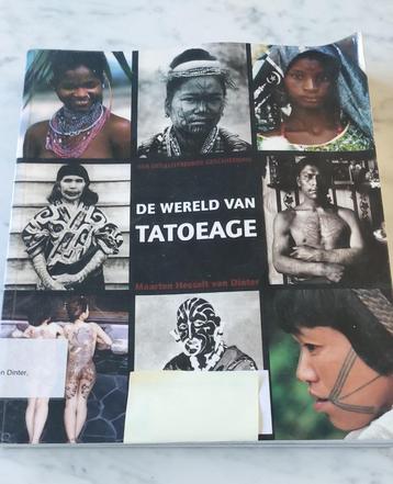 De wereld van de tatoeage ;   maarten Hesselt van Dinter beschikbaar voor biedingen