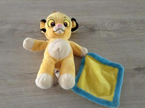 Disney Lion King Simba knuffeldoekje (25 cm), Kinderen en Baby's, Speelgoed | Badspeelgoed, Zo goed als nieuw, Ophalen of Verzenden