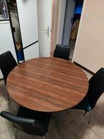 Vintage ronde tafel en 4 keukenstoelen, Huis en Inrichting, Ophalen