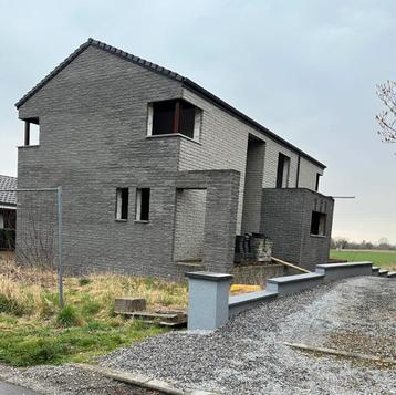 Maison à vendre à Châtelet beschikbaar voor biedingen