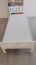 kinderbedje met matras en lattenbodem, Ophalen, Gebruikt, Matras