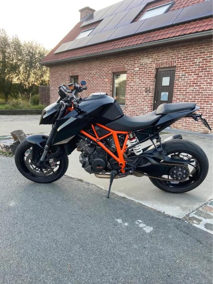 KTM superduke 1290 V1 2014, Motoren, Motoren | KTM, Particulier, Sport, 2 cilinders, ABS, Sportuitlaat, Traction Control, Ophalen