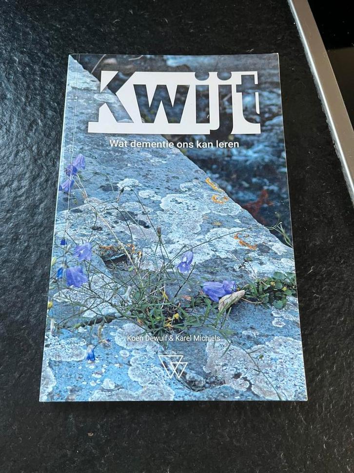 Karel Michiels - Kwijt, Boeken, Politiek en Maatschappij, Zo goed als nieuw, Ophalen