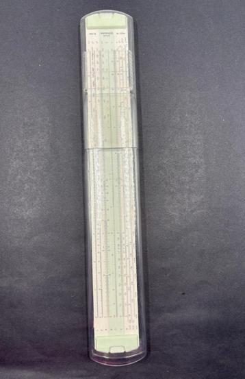 Ancienne règle de calcul Nestler beschikbaar voor biedingen