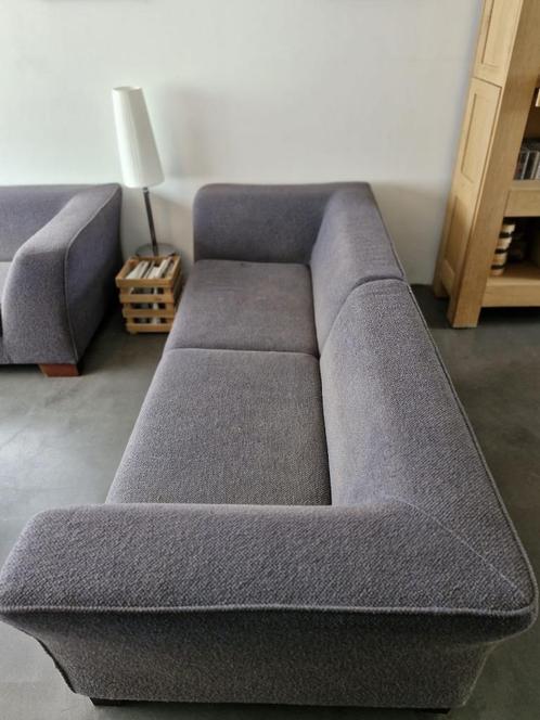 Twee zetels + poef, Huis en Inrichting, Zetels | Zetels, Gebruikt, Rechte bank, Tweepersoons, 200 tot 250 cm, 75 tot 100 cm, Stof