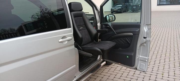 Mercedes Viano, voor invaliden, 133000 km, 1e eigenaar, Auto's, Mercedes-Benz, Bedrijf, Viano, Aangepast voor mindervaliden, Airconditioning