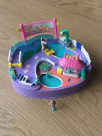 Polly Pocket zwembad, Verzamelen, Poppetjes en Figuurtjes, Zo goed als nieuw