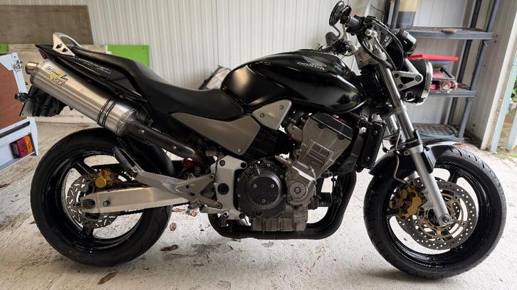 Honda CB900F Hornet, Motos, Motos | Honda, Particulier, Naked bike, plus de 35 kW, 4 cylindres, Échappement sport, Enlèvement