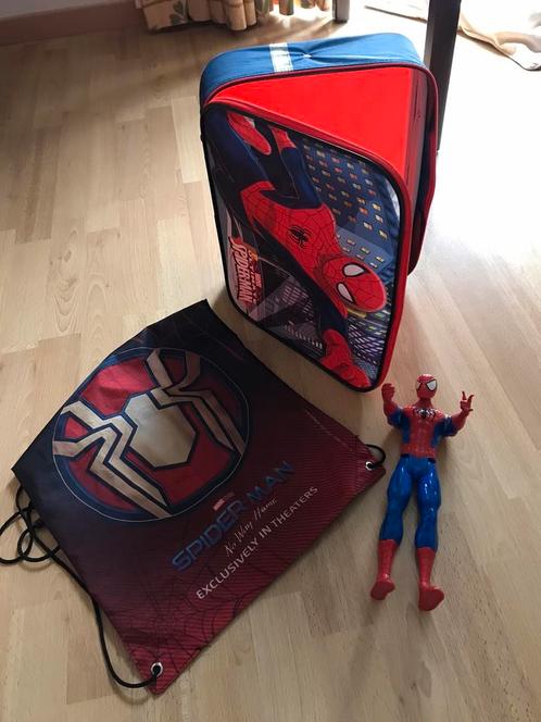 Valiesje van Marvel met alles van Spider-Man., Kinderen en Baby's, Kinderspulletjes, Zo goed als nieuw, Ophalen