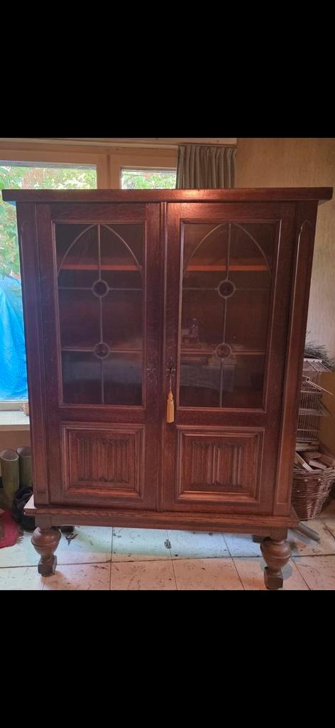 Retro Vitrinekast in Eik, Huis en Inrichting, Kasten | Vitrinekasten, Ophalen