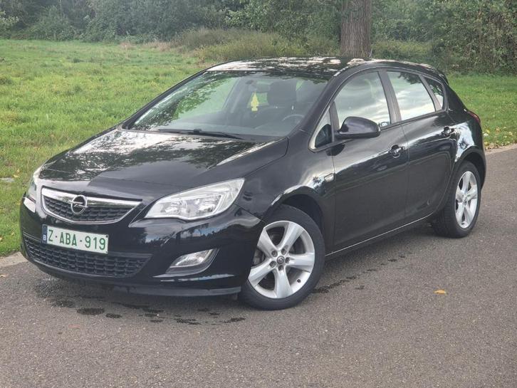 Opel Astra J - 1.4i - Stuurverwarming/ZV/AC/PDC - Garantie, Auto's, Opel, Bedrijf, Te koop, Astra, ABS, Adaptieve lichten, Airbags