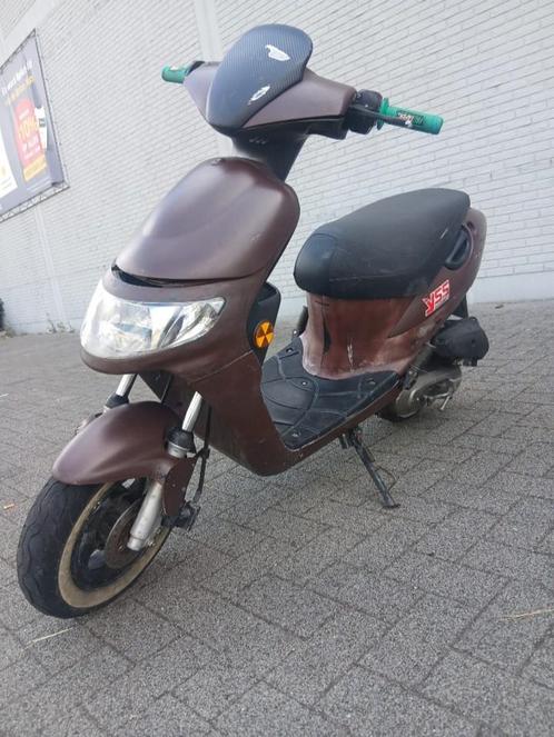 70cc KEEWAY HURRICANE, Fietsen en Brommers, Scooters | Overige merken, Zo goed als nieuw, Ophalen