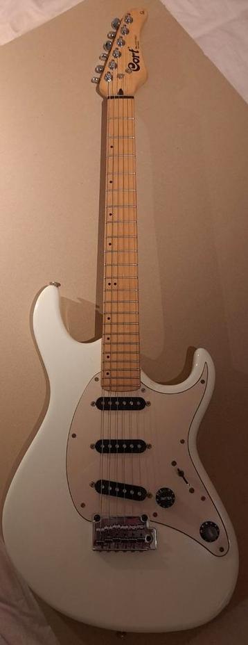 Guitare électrique Cort beschikbaar voor biedingen