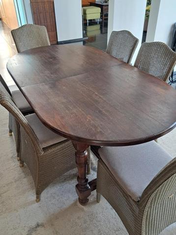 6 rotanstoelen beschikbaar voor biedingen