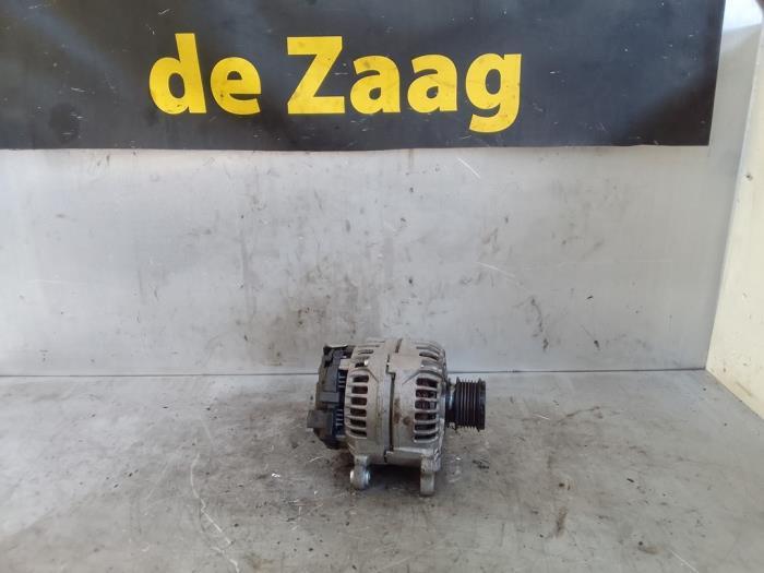 Dynamo van een Seat Inca, Auto-onderdelen, Motor en Toebehoren, Seat, Gebruikt, 3 maanden garantie, Ophalen of Verzenden