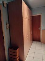 grote houten kast, Huis en Inrichting, Ophalen, Zo goed als nieuw, Overige houtsoorten, Met hangruimte