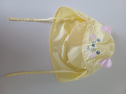Geel petje 'poes / kat' maat 45-47 Ergee, Kinderen en Baby's, Babykleding | Petten en Hoeden, Gebruikt, Meisje, Maat 74, Pet, Ophalen of Verzenden