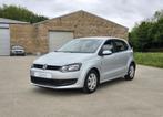 VW Polo 1.2i Benzine 85.000 km ** Airco ** Garantie 12M, Voorwielaandrijving, Euro 5, Stof, Zwart