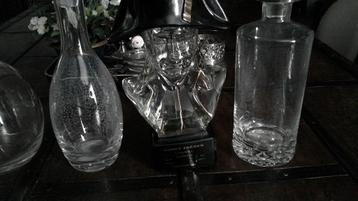 KARAFFEN beschikbaar voor biedingen