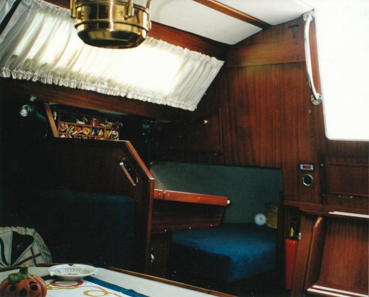 Zeilboot, Watersport en Boten, Kajuitzeilboten en Zeiljachten, Gebruikt, Tourjacht of Cruiser, Polyester, 9 tot 12 meter, Diesel