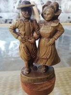 Sculpture couple breton, Antiquités & Art, Art | Sculptures & Bois, Enlèvement ou Envoi