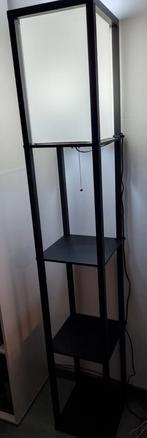 Varin staande lamp te koop,  wit led licht., Huis en Inrichting, Ophalen, Zo goed als nieuw, Modern, 150 tot 200 cm