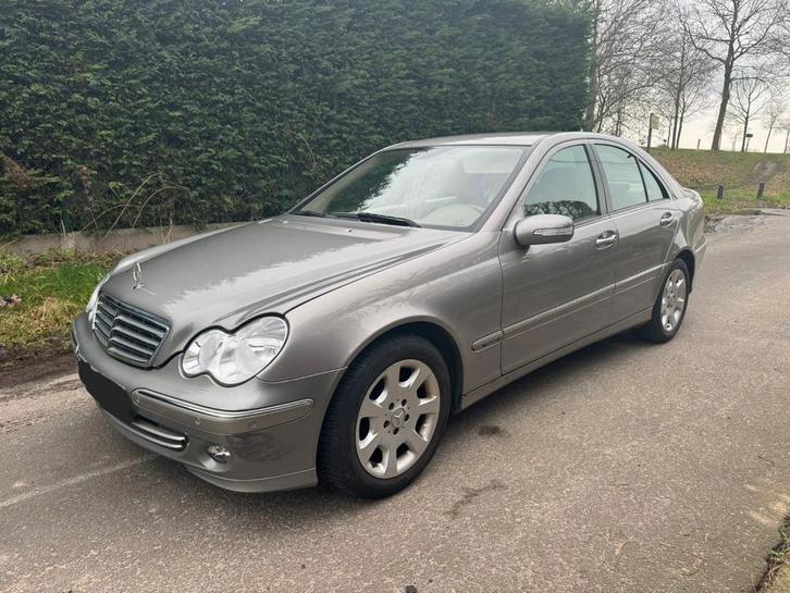 Mercedes C220 cdi/Elegance, Autos, Mercedes-Benz, Particulier, Classe C, ABS, Airbags, Air conditionné, Alarme, Ordinateur de bord