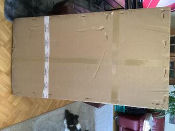 Tafelblad glas beschikbaar voor biedingen