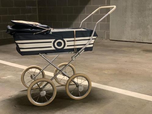 Landau ancien années 1970, Antiek en Kunst, Antiek | Speelgoed, Ophalen