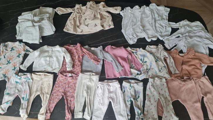 Kleertjes maar 62-64 (tweeling/kindje alleen), Kinderen en Baby's, Babykleding | Maat 62, Ophalen