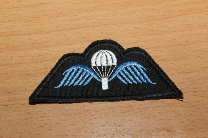 ABL Brevet A Parachutiste (neuf), Collections, Objets militaires | Général, Armée de terre, Envoi