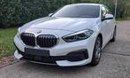 BMW 118i Advantage, 12/2022j, 19000 km. Automaat, Auto's, BMW, Automaat, Euro 6, Wit, Bedrijf