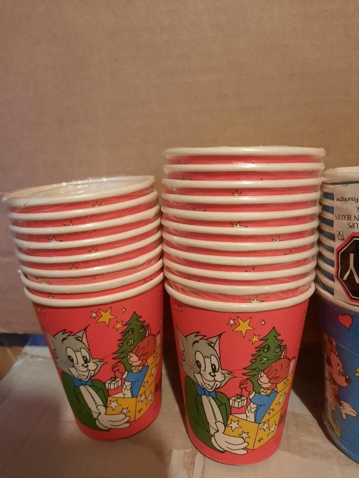 kartonnen wegwerpbekertjes nieuwe pakken oa kerst, Diversen, Kerst, Ophalen of Verzenden