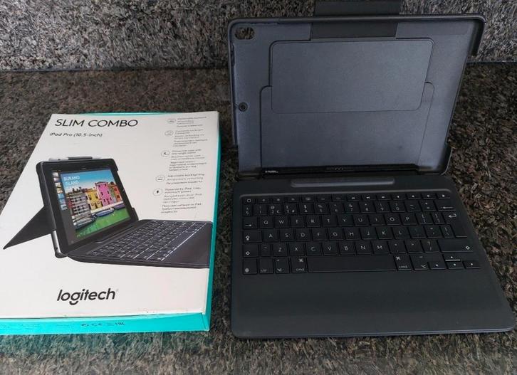 Logitech ipad Pro(10,5-inch), Computers en Software, Tablet-hoezen, Zo goed als nieuw, Ophalen of Verzenden