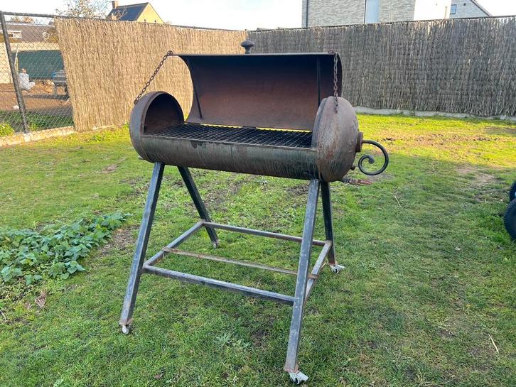 Bbq’s, Tuin en Terras, Houtskoolbarbecues, Zo goed als nieuw, Ophalen