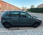 Vw polo 1.2 benzine bouwjaar 2002 km 230.000, Auto's, Stof, Zwart, Bedrijf, Handgeschakeld