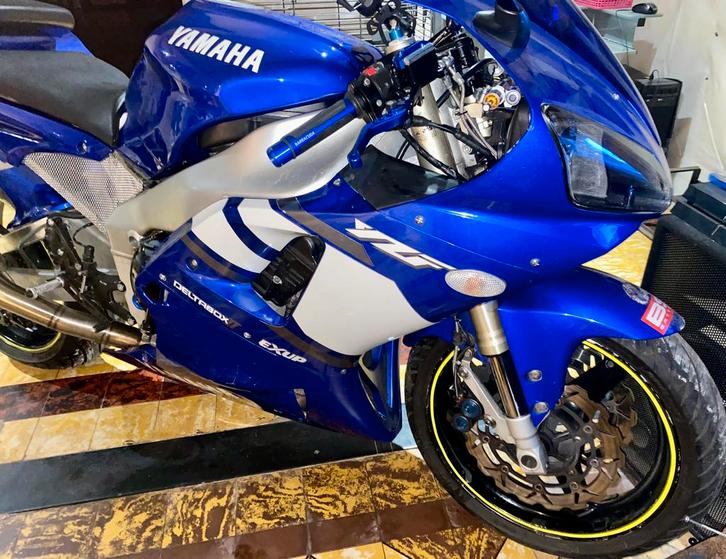 yamaha R1, Motoren, Motoren | Yamaha, Particulier, Overig, meer dan 35 kW, 4 cilinders, Sportuitlaat, Ophalen