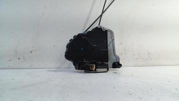 PORTIERVANGER CV ELEKTR. LINKS VOOR Toyota Verso beschikbaar voor biedingen