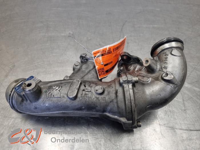 Turbo Pijp van een Mercedes Vito, Auto-onderdelen, Motor en Toebehoren, Mercedes-Benz, Gebruikt, 3 maanden garantie, Ophalen of Verzenden