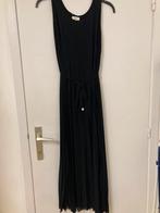 Lange avondjurk in plissé, Kleding | Dames, Terra di Siena, Zo goed als nieuw, Onder de knie, Ophalen