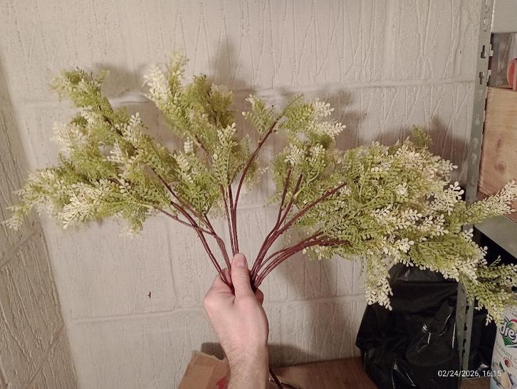 Bloemen, kunstplanten, varens, Huis en Inrichting, Woonaccessoires | Kunstplanten en Kunstbloemen, Zo goed als nieuw, Binnen, Buiten