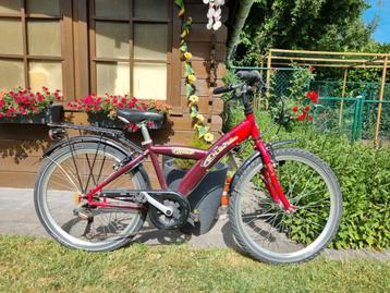 Jongensfiets te koop beschikbaar voor biedingen