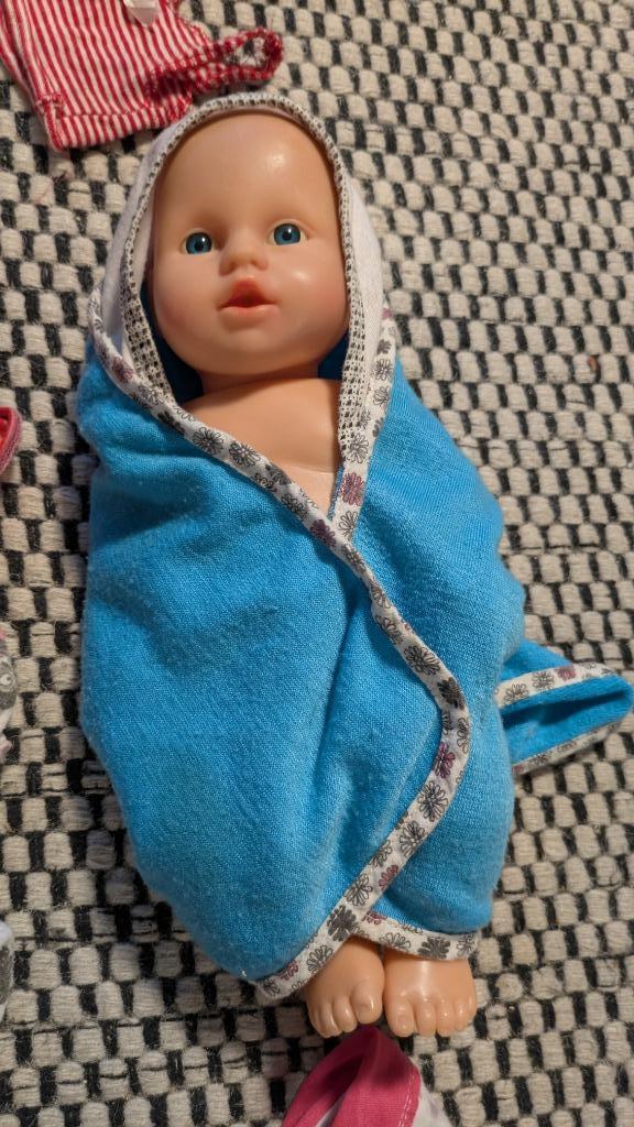 Babypop met Kleding & Accessoires, Kinderen en Baby's, Speelgoed | Poppen, Gebruikt, Babypop, Ophalen